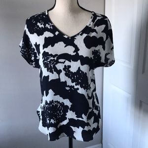 ❤️3X20 LOFT Women Dark Blue Front Print Top | XS